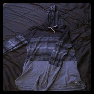 Long sleeve t or jacket it’s up to you.